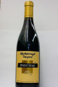 Martinborough Vineyard Pinot Noir （ﾏｰﾃｨﾝﾎﾞﾛｰ　ｳﾞｨﾝﾔｰﾄﾞ　ﾋﾟﾉ･ﾉﾜｰﾙ）